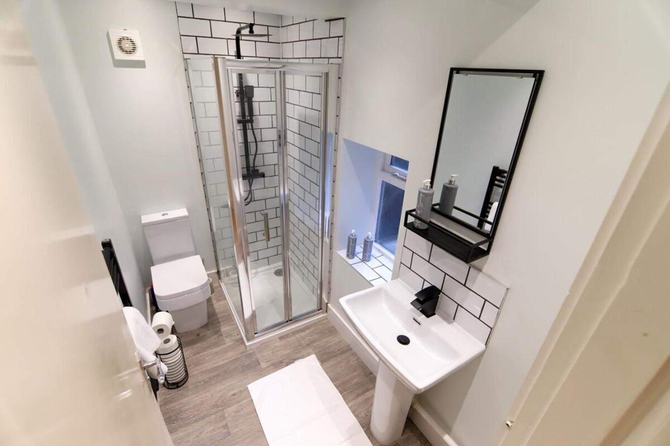 New- Modern 2Br Apt Wifi Sleep5 City Centre Sheffield Extérieur photo