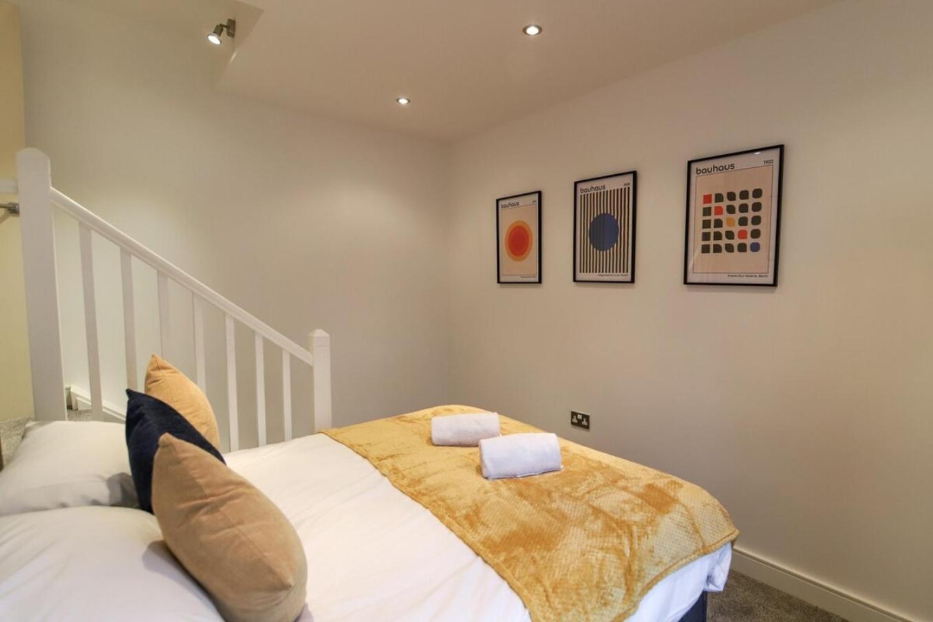 New- Modern 2Br Apt Wifi Sleep5 City Centre Sheffield Extérieur photo